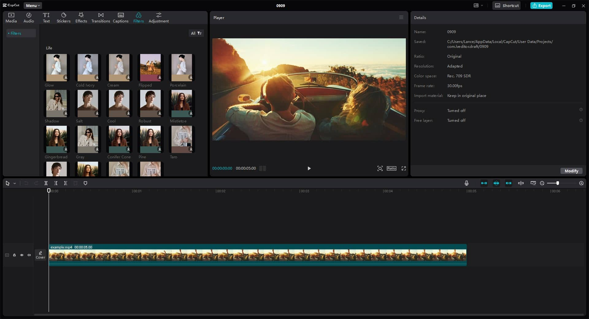 CapCut project workspace for starting a new AI video edit